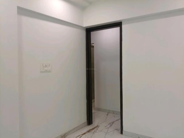 2 BHK Apartment in Mira Road East for resale Mira Bhayandar. The reference number is 19391468