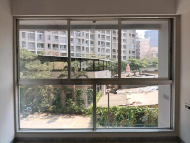 2 BHK Apartment in Mira Road East for resale Mira Bhayandar. The reference number is 19450790