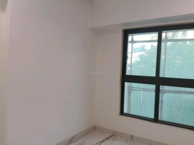 2 BHK Apartment in Mira Road East for resale Mira Bhayandar. The reference number is 19453117