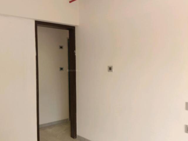 2 BHK Apartment in Mira Road East for resale Mira Bhayandar. The reference number is 19453627