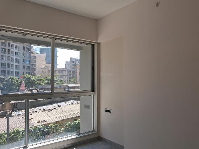 2 BHK Apartment in Mira Road East for resale Mira Bhayandar. The reference number is 19460480