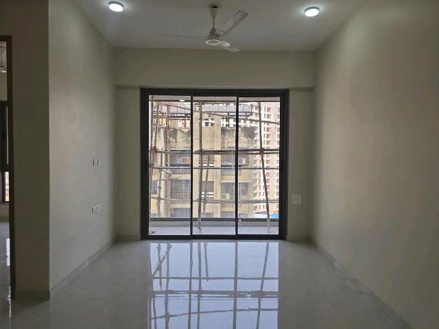 2 BHK Apartment in Mira Road East for resale Mira Bhayandar. The reference number is 19486396