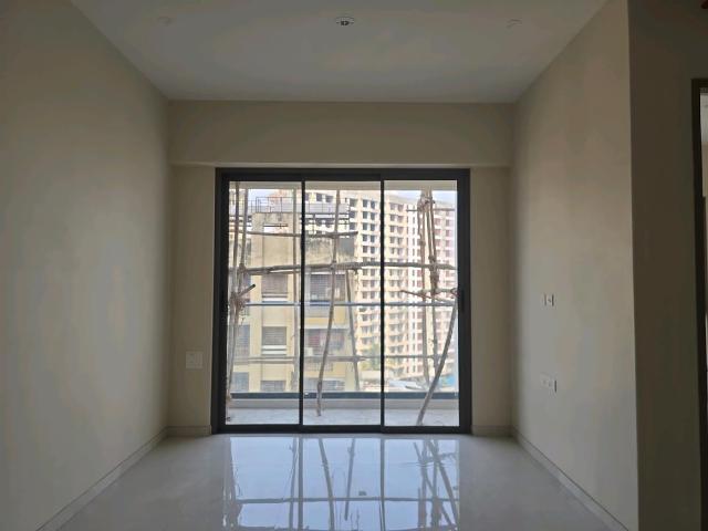 2 BHK Apartment in Mira Road East for resale Mira Bhayandar. The reference number is 19486426