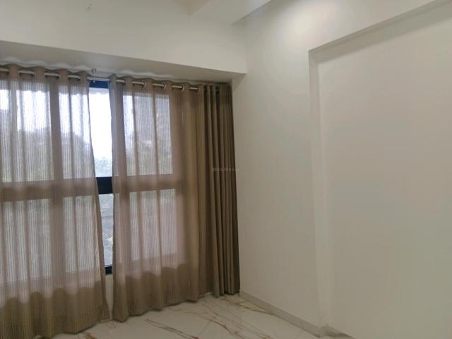2 BHK Apartment in Mira Road East for resale Mira Bhayandar. The reference number is 19417921