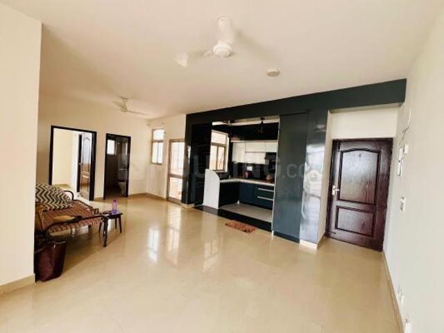 2 BHK Apartment in Mira Road East for resale Mira Bhayandar. The reference number is 19695657