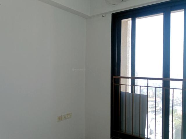 2 BHK Apartment in Mira Road East for resale Mira Bhayandar. The reference number is 19698908