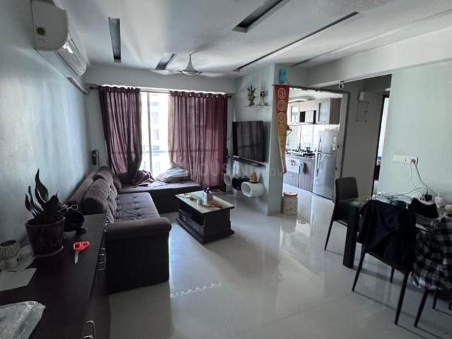 2 BHK Apartment in Mira Road East for resale Mira Bhayandar. The reference number is 19702798