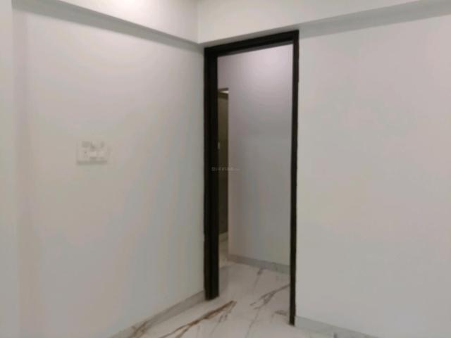 2 BHK Apartment in Mira Road East for resale Mira Bhayandar. The reference number is 19802131