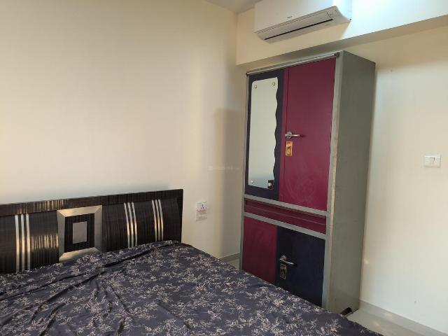 2 BHK Apartment in Mira Road East for resale Mira Bhayandar. The reference number is 19945075