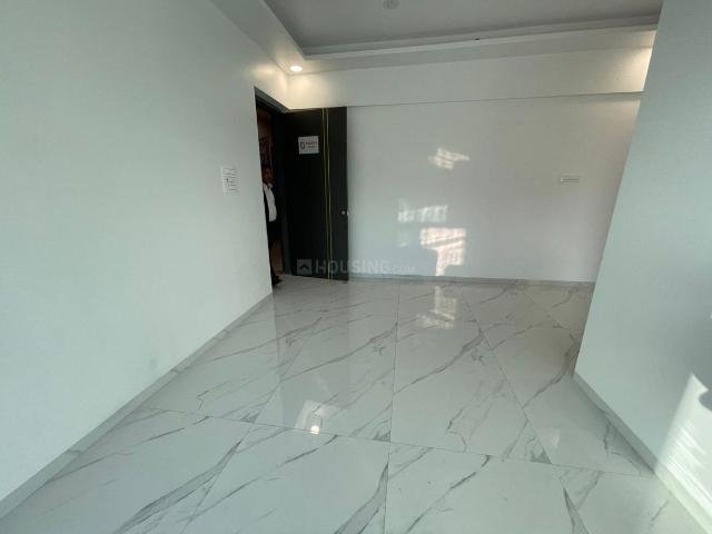 2 BHK Apartment in Mira Road East for resale Mira Bhayandar. The reference number is 19998056