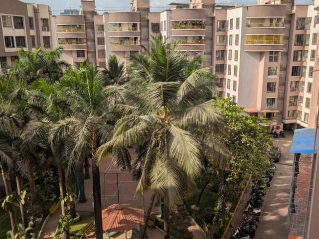 2 BHK Apartment in Mira Road East for resale Mira Bhayandar. The reference number is 19905858