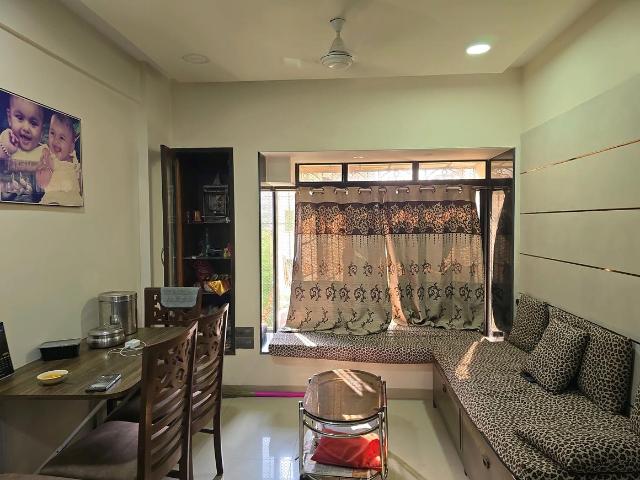 2 BHK Apartment in Mira Road East for resale Mira Bhayandar. The reference number is 20036903