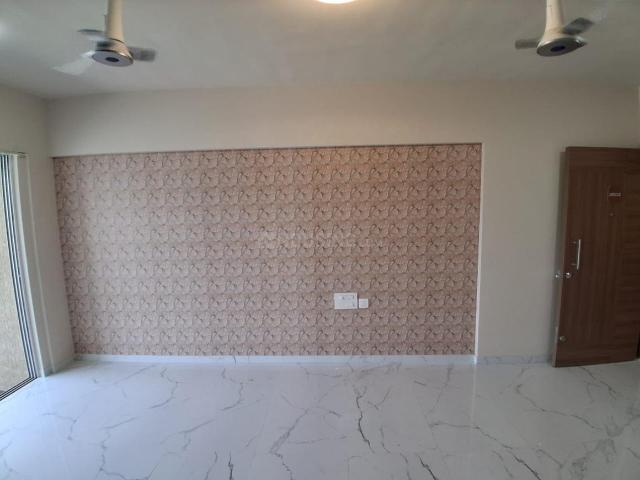 2 BHK Apartment in Mira Road East for resale Mira Bhayandar. The reference number is 20417034