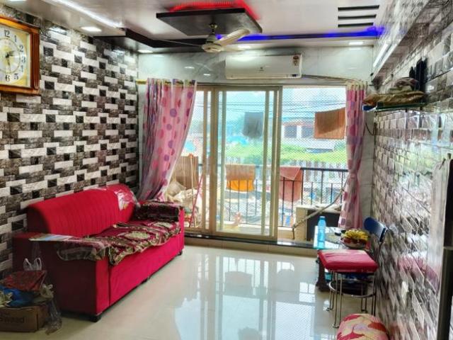 2 BHK Apartment in Mira Road East for resale Mira Bhayandar. The reference number is 20591107