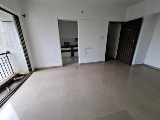 2 BHK Apartment in Mira Road East for resale Mira Bhayandar. The reference number is 20759322