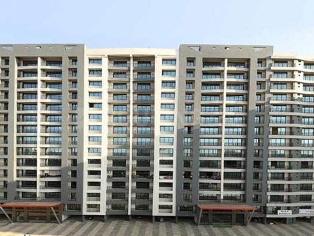 2 BHK Apartment in Mira Road East for resale Mira Bhayandar. The reference number is 20727087