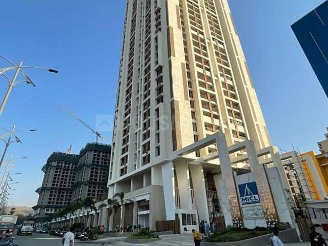 2 BHK Apartment in Mira Road East for resale Mira Bhayandar. The reference number is 20801619