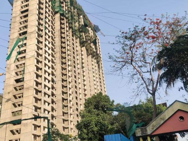 2 BHK Apartment in Mira Road East for resale Mira Road and Beyond. The reference number is 14568699
