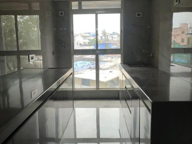 2 BHK Apartment in Mira Road East for resale Mira Bhayandar. The reference number is 17093454