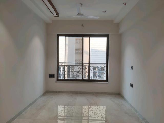 2 BHK Apartment in Mira Road East for resale Mumbai. The reference number is 14519058