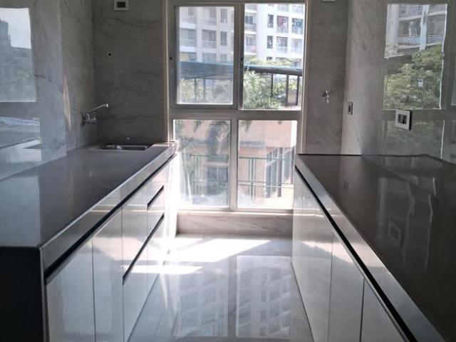 2 BHK Apartment in Mira Road East for resale Mira Bhayandar. The reference number is 16359059