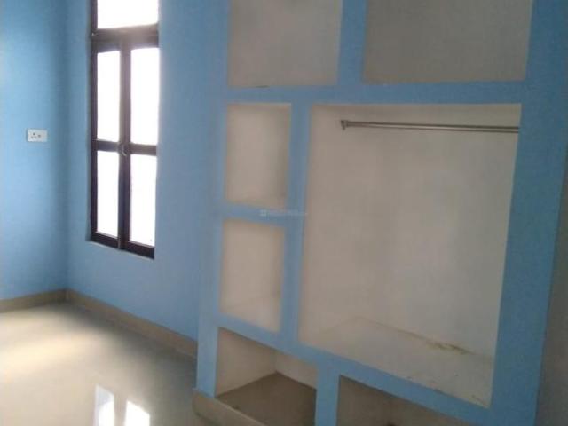 2 BHK Apartment in Mubarakpur for rent Lucknow. The reference number is 9659066