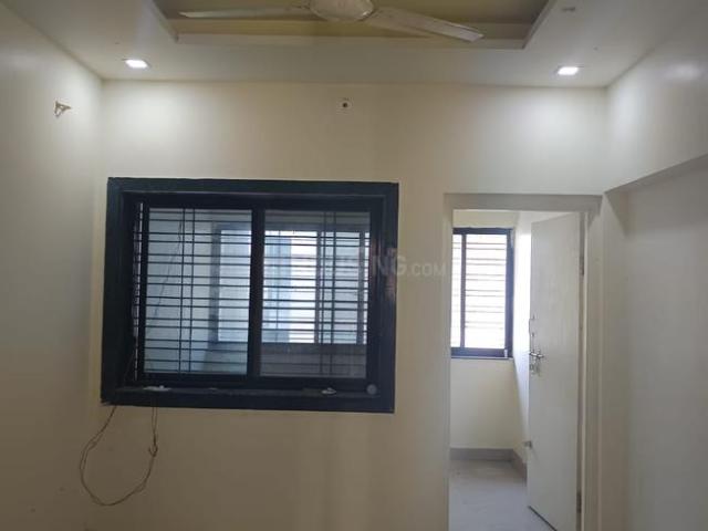 2 BHK Apartment in Muktainagar for rent Jalgaon. The reference number is 16404127