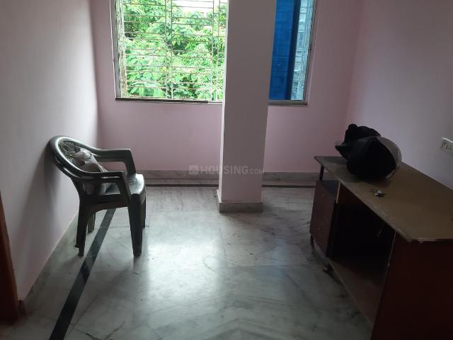 2 BHK Apartment in Mukundapur for rent Kolkata. The reference number is 17737139
