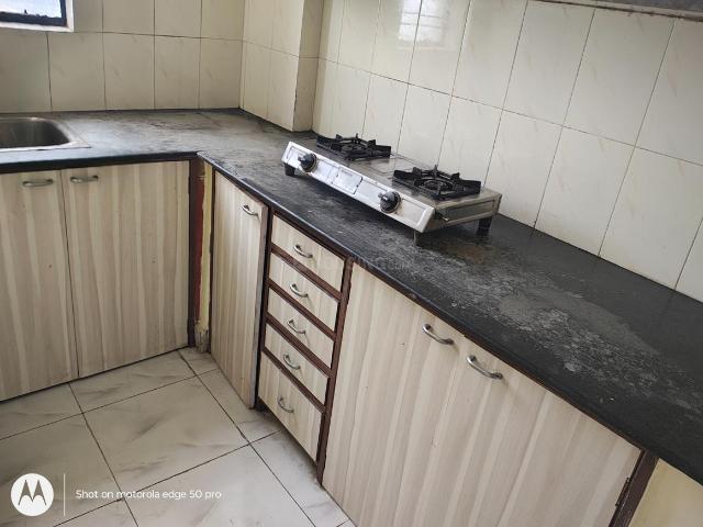 2 BHK Apartment in Santoshpur for rent Kolkata. The reference number is 20653689