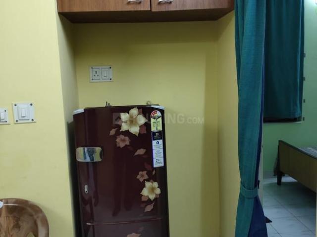 2 BHK Apartment in Mukundapur for rent Kolkata. The reference number is 7554445