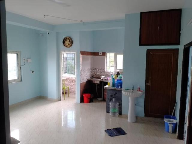 2 BHK Apartment in Mukundapur for resale Kolkata. The reference number is 18011856