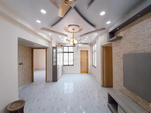 2 BHK Apartment in Santoshpur for resale Kolkata. The reference number is 20611580