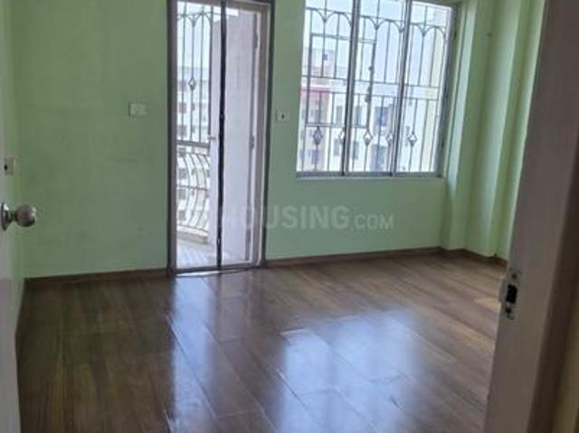 2 BHK Apartment in Santoshpur for resale Kolkata. The reference number is 20688357