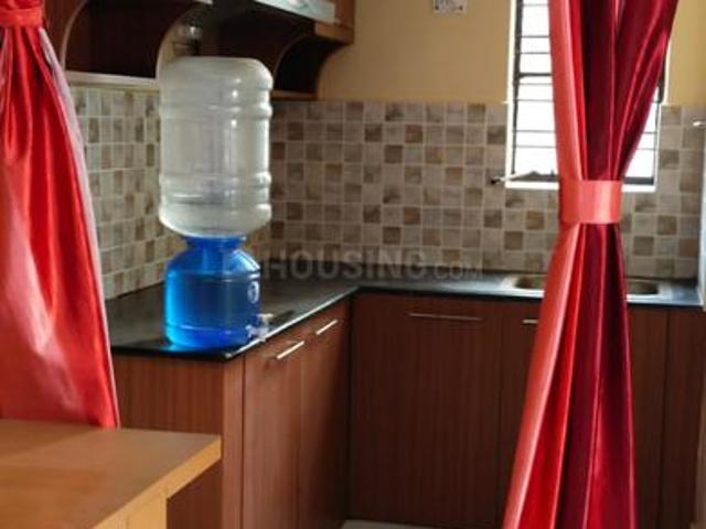 2 BHK Apartment in Santoshpur for resale Kolkata. The reference number is 20702601