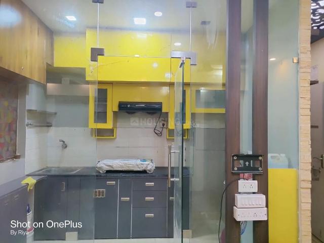 2 BHK Apartment in Mukundapur for resale Kolkata. The reference number is 20982104