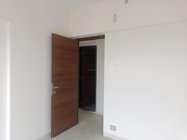 2 BHK Apartment in Mulund East for resale Mumbai. The reference number is 11166868