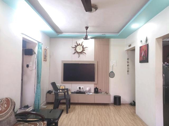 2 BHK Apartment in Mulund East for resale Mumbai. The reference number is 13905417