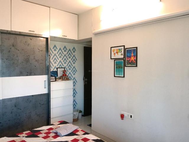2 BHK Apartment in Mulund East for resale Mumbai. The reference number is 19697903