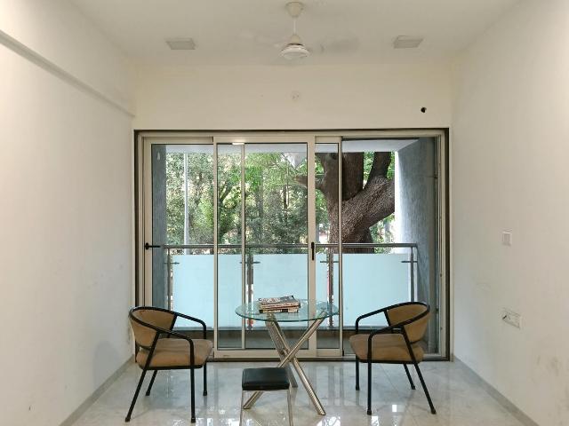 2 BHK Apartment in Mulund East for resale Mumbai. The reference number is 19708307