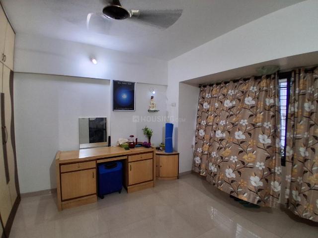 2 BHK Apartment in Mulund East for resale Mumbai. The reference number is 20604132