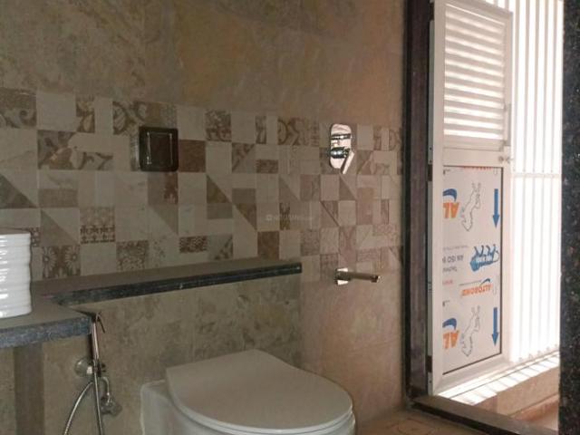2 BHK Apartment in Mulund East for resale Mumbai. The reference number is 8541199