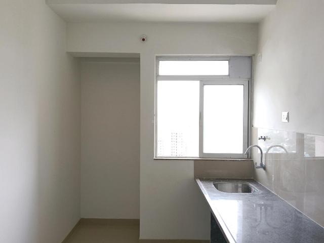 2 BHK Apartment in Mulund West for rent Mumbai. The reference number is 17031659