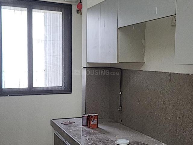 2 BHK Apartment in Mulund West for rent Mumbai. The reference number is 17987448