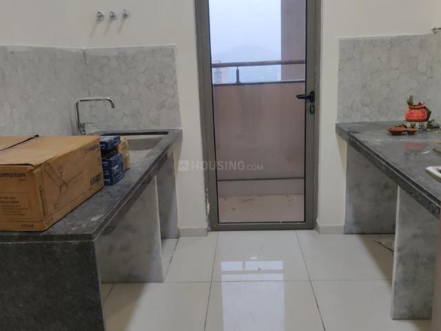 2 BHK Apartment in Mulund West for rent Mumbai. The reference number is 18746819