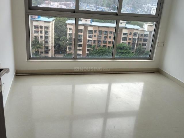 2 BHK Apartment in Mulund West for rent Mumbai. The reference number is 19172155