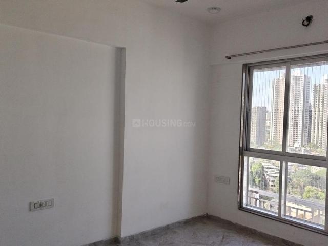 2 BHK Apartment in Mulund West for rent Mumbai. The reference number is 19951146