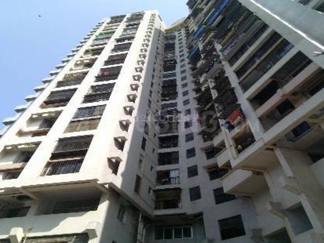 2 BHK Apartment in Mulund West for rent Mumbai. The reference number is 12921409