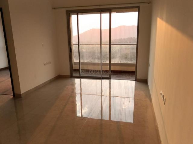 2 BHK Apartment in Mulund West for rent Mumbai. The reference number is 20168688