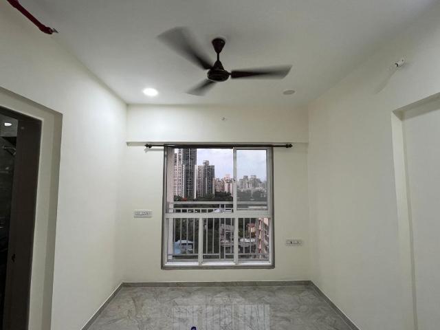 2 BHK Apartment in Mulund West for rent Mumbai. The reference number is 20554064