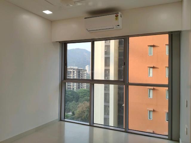 2 BHK Apartment in Mulund West for resale Mumbai. The reference number is 16674904